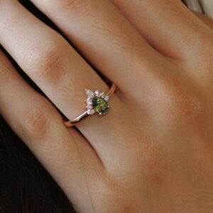 golden ring | custom made gemstone ring | divine elements