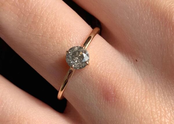 salt and pepper diamond ring | custom made gemstone ring | divine elements