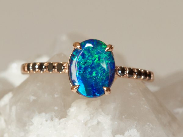 Custom Gemstone Engagement Ring | Ottavia
