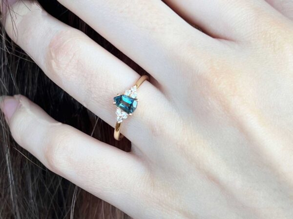 lightning ridge opal | custom made gemstone ring | divine elements